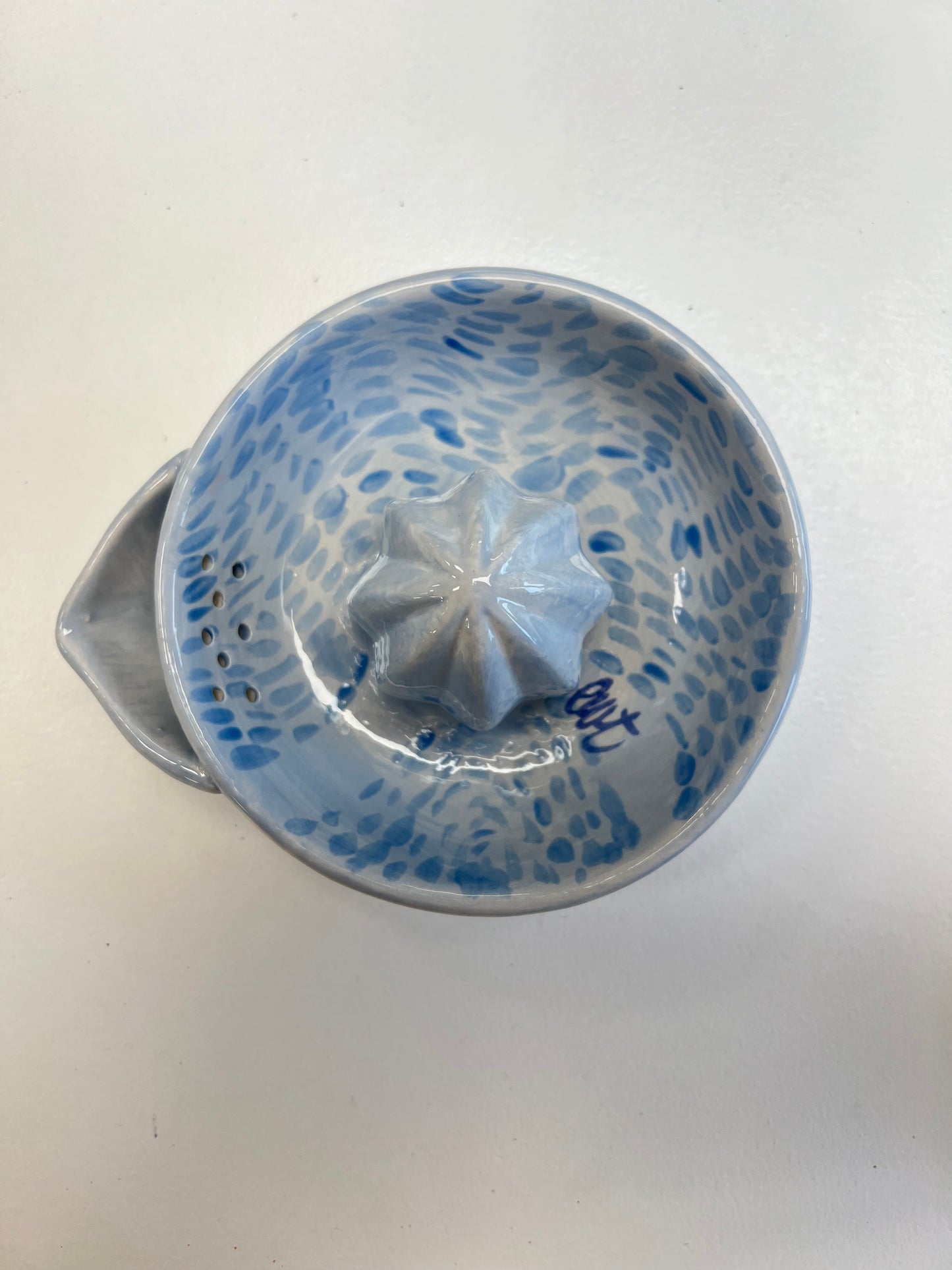 Wavy Ticking Juicer
