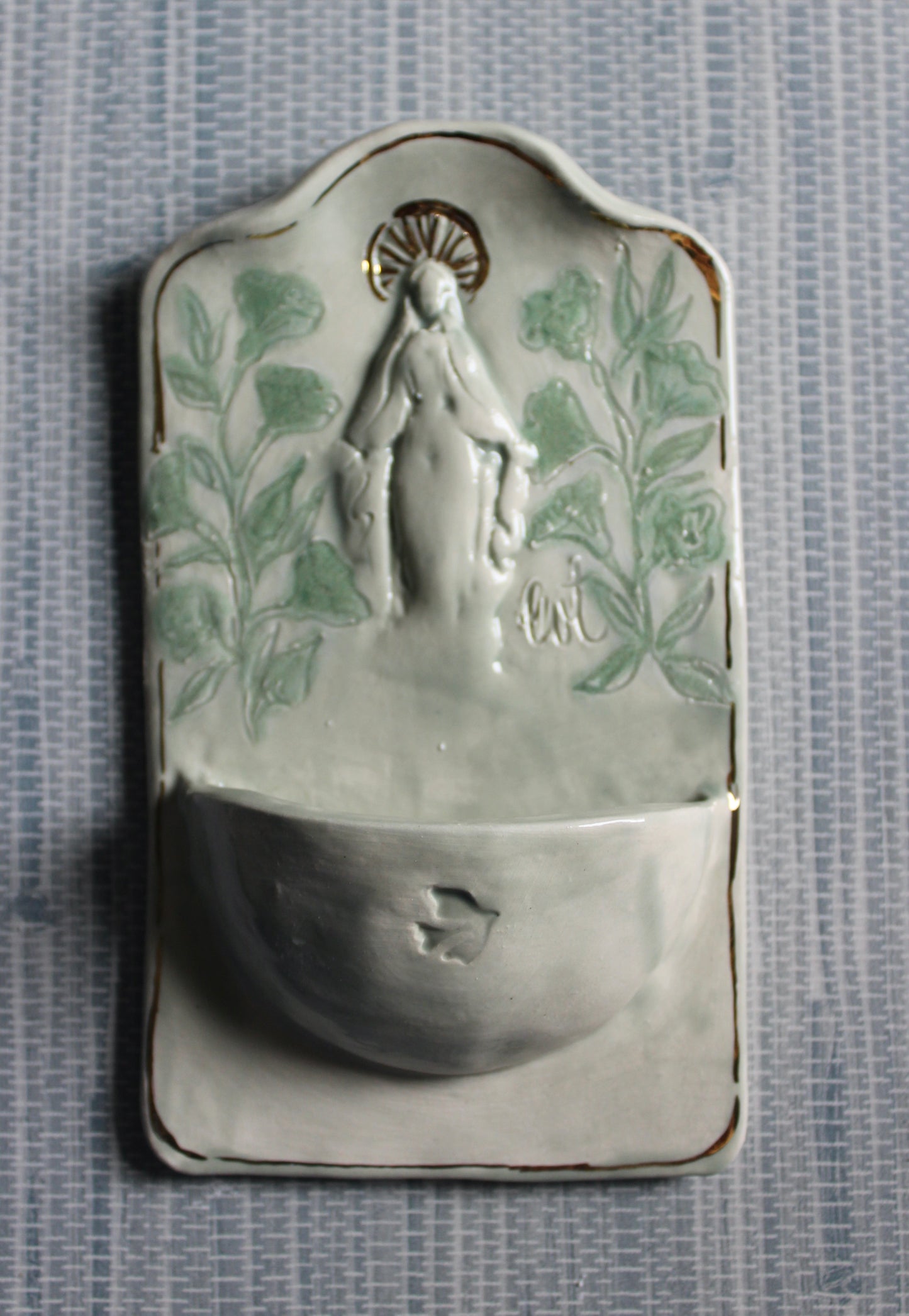 Large Font - Curved Jade Floral Mary A