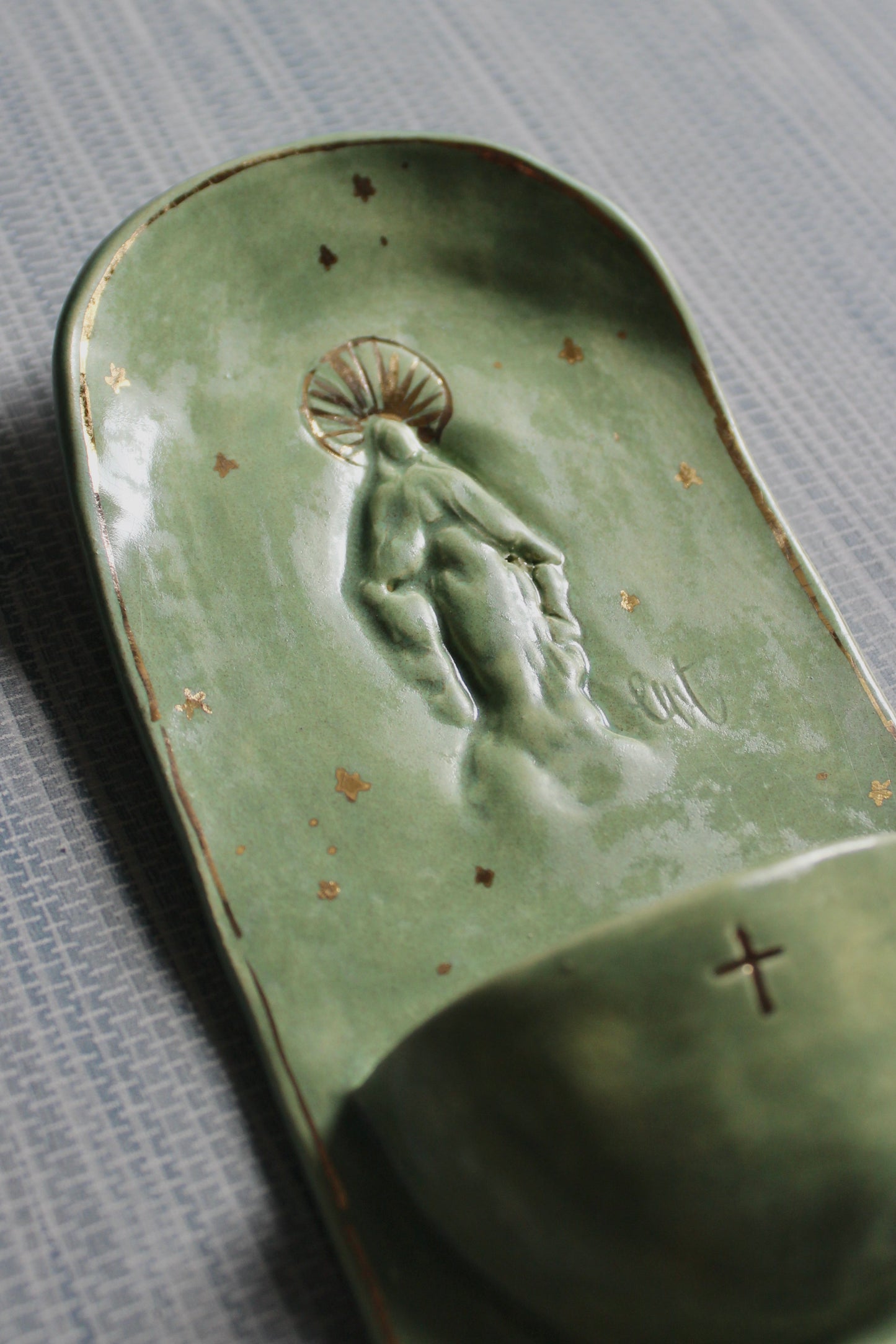 Large Font - Elongated Starry Mary
