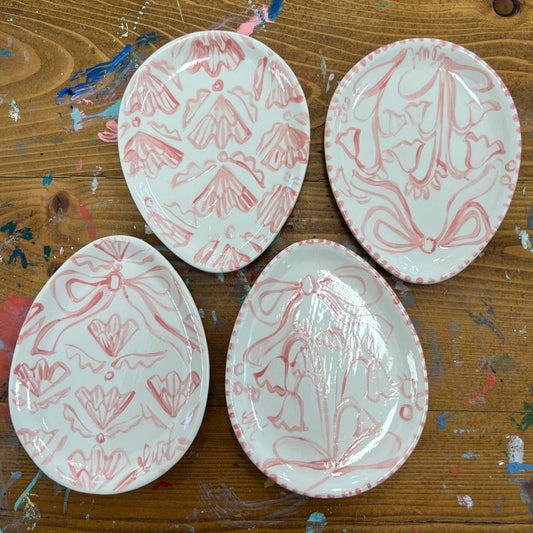 Small Egg Dish- Pink