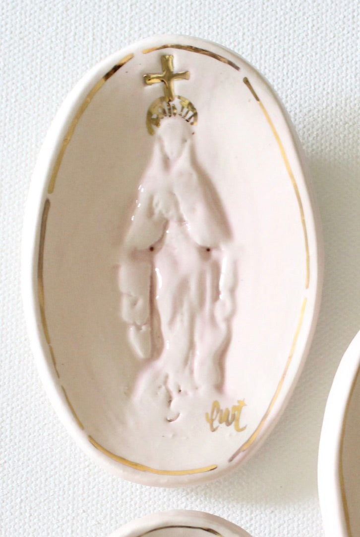 Pink Cameos