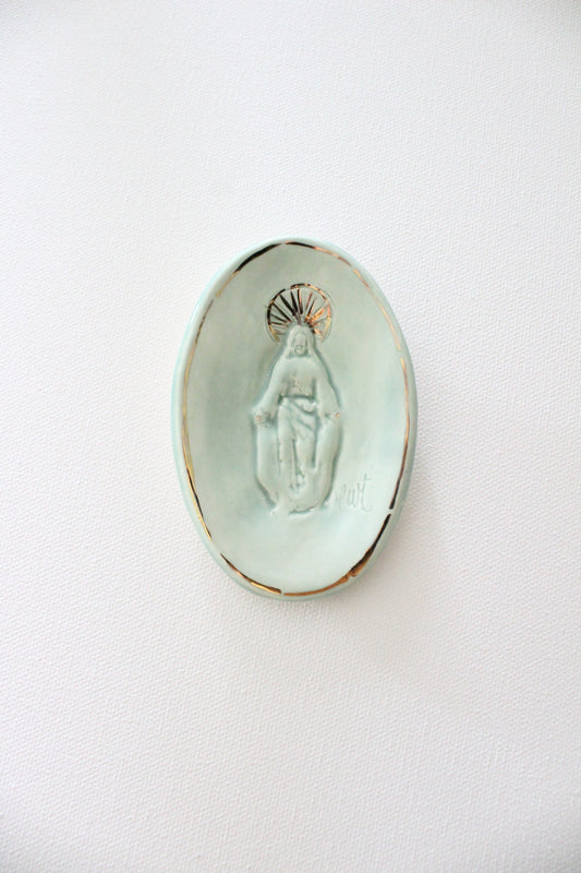 Celadon Jesus Cameo