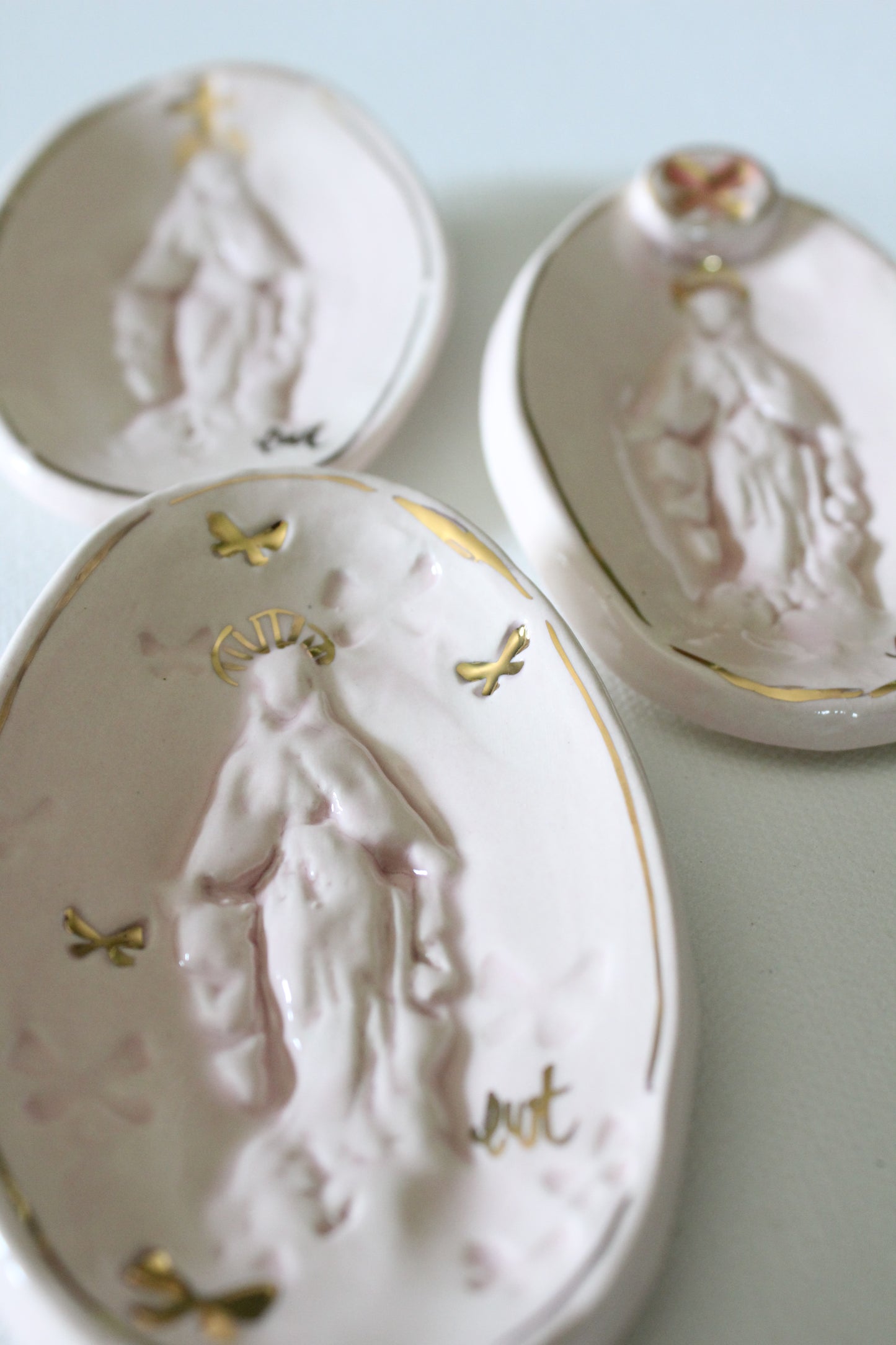 Pink Cameos