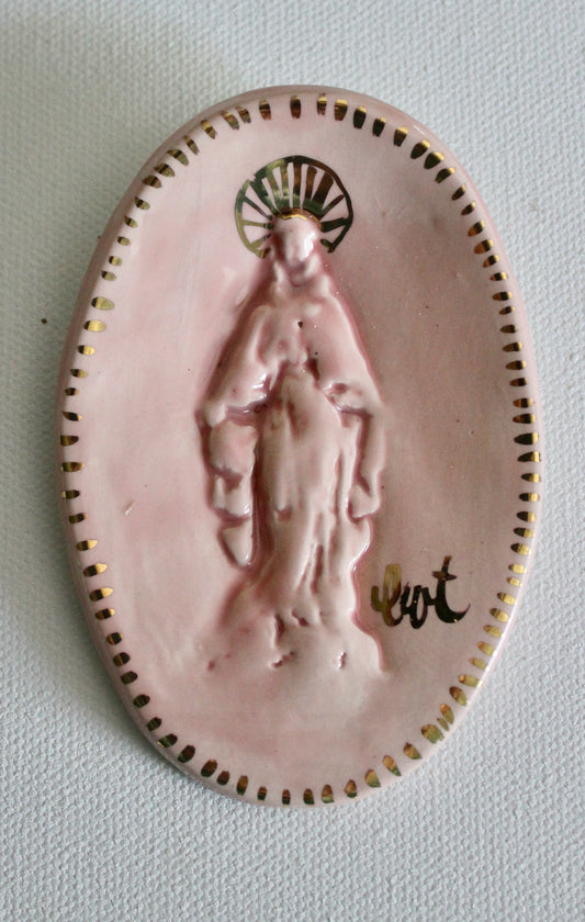 Cameo - Pink with Dashed Gold Accent