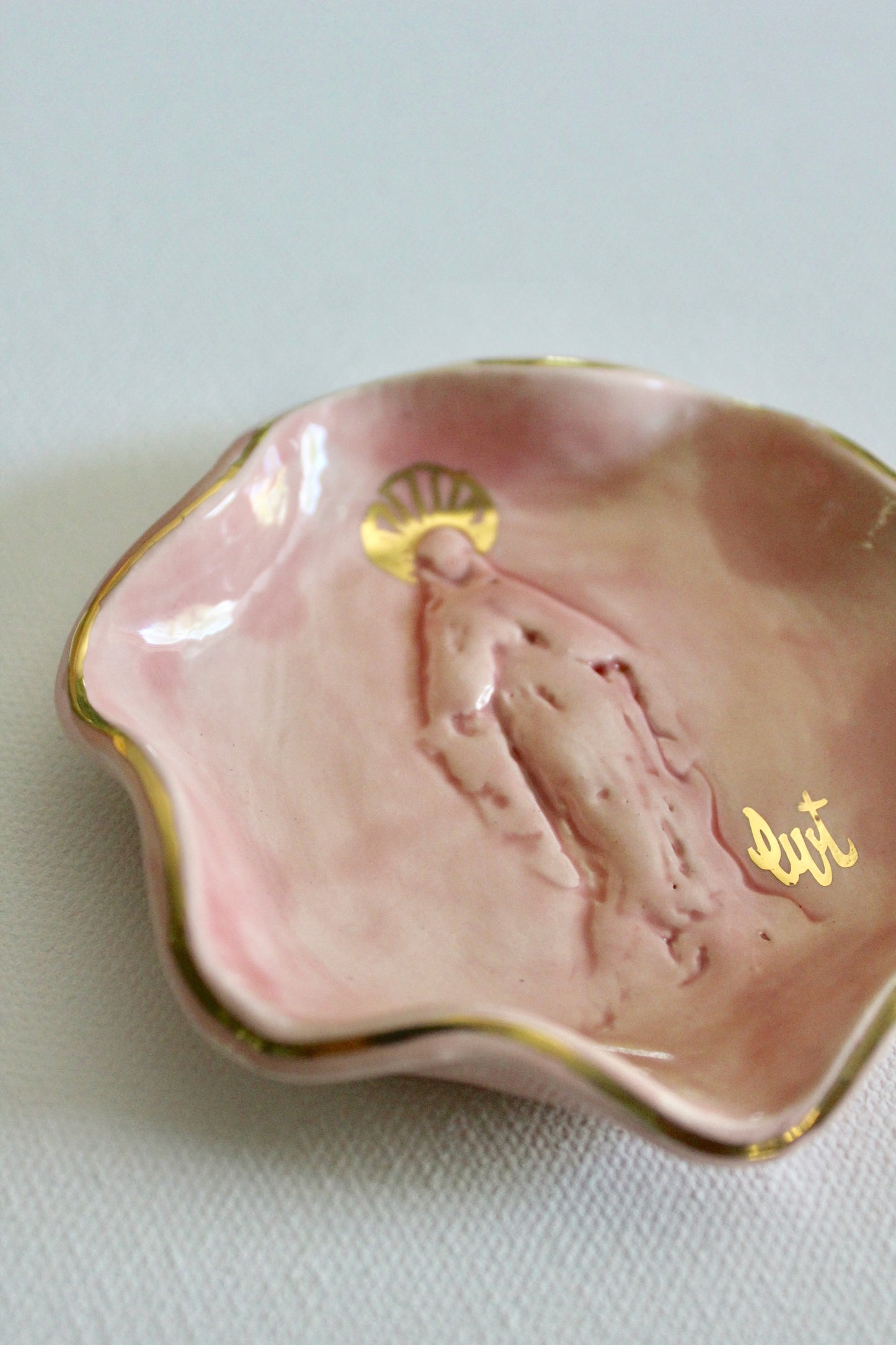 Blessing Bowl - Pink Scallopped