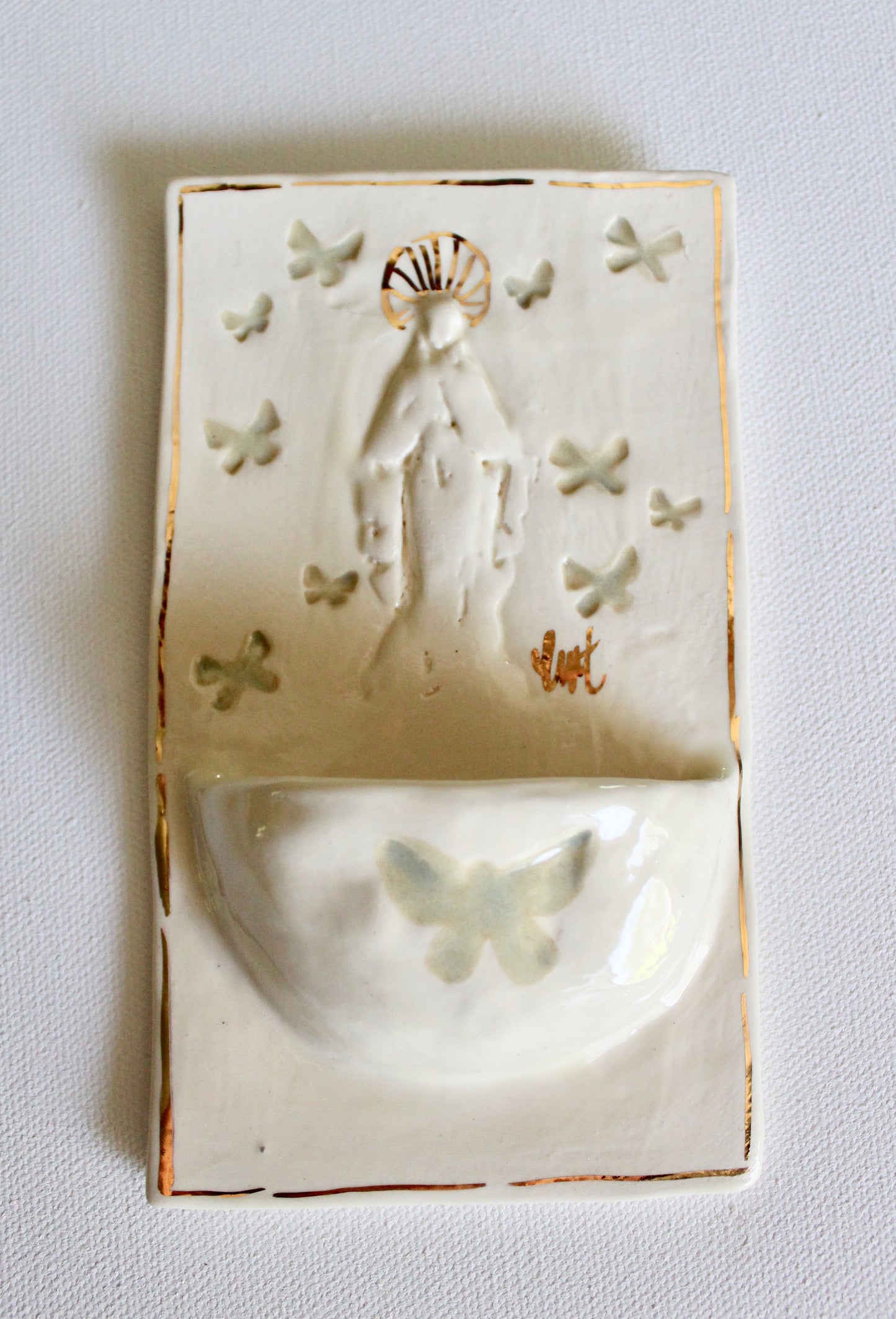 Large Font - Cream with Butterflies