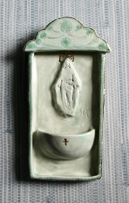 Large Font - Boxed Niche Jesus