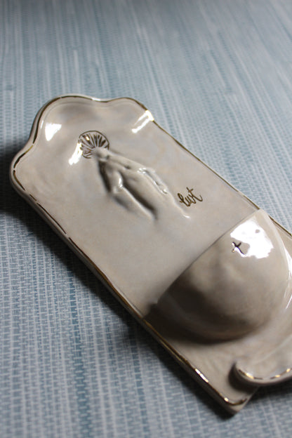 Large Font - Curved Neutral Mary