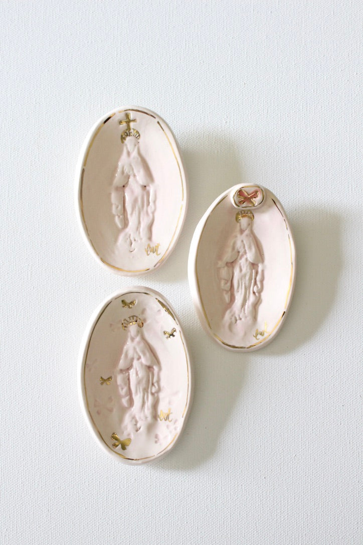 Pink Cameos
