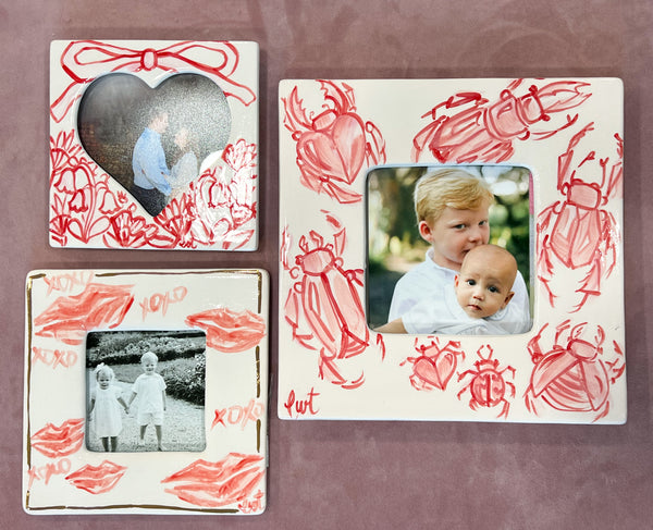 Heart-Shaped Picture Frame - Valentine's 2023